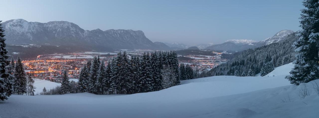 Hotel Hennersberg เวอร์เกิล ภายนอก รูปภาพ